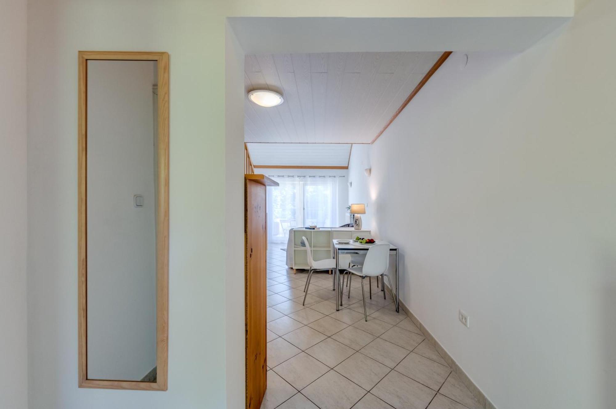 Beachfront Apartment Milan, With Balcony Split Ngoại thất bức ảnh