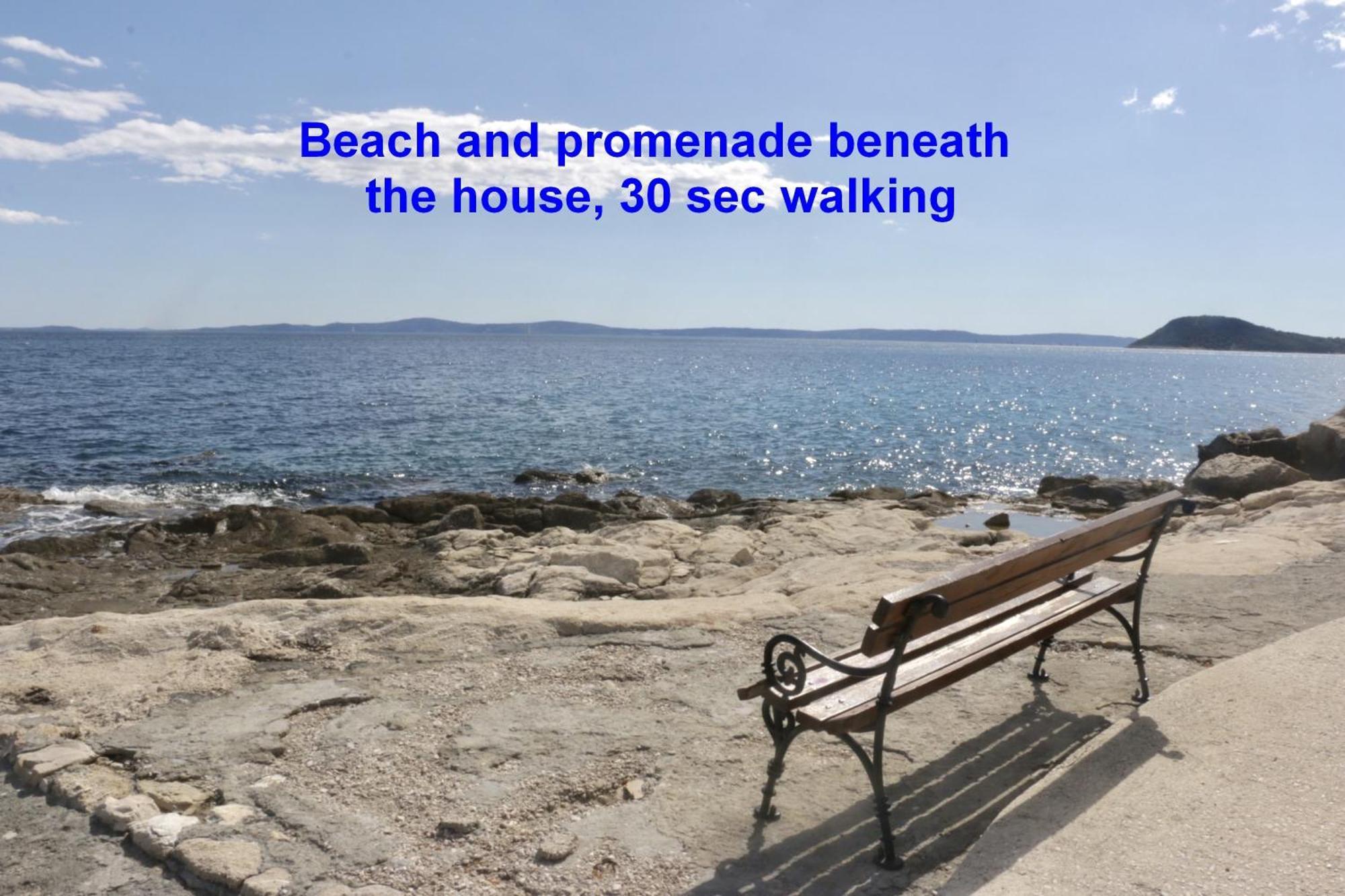 Beachfront Apartment Milan, With Balcony Split Ngoại thất bức ảnh