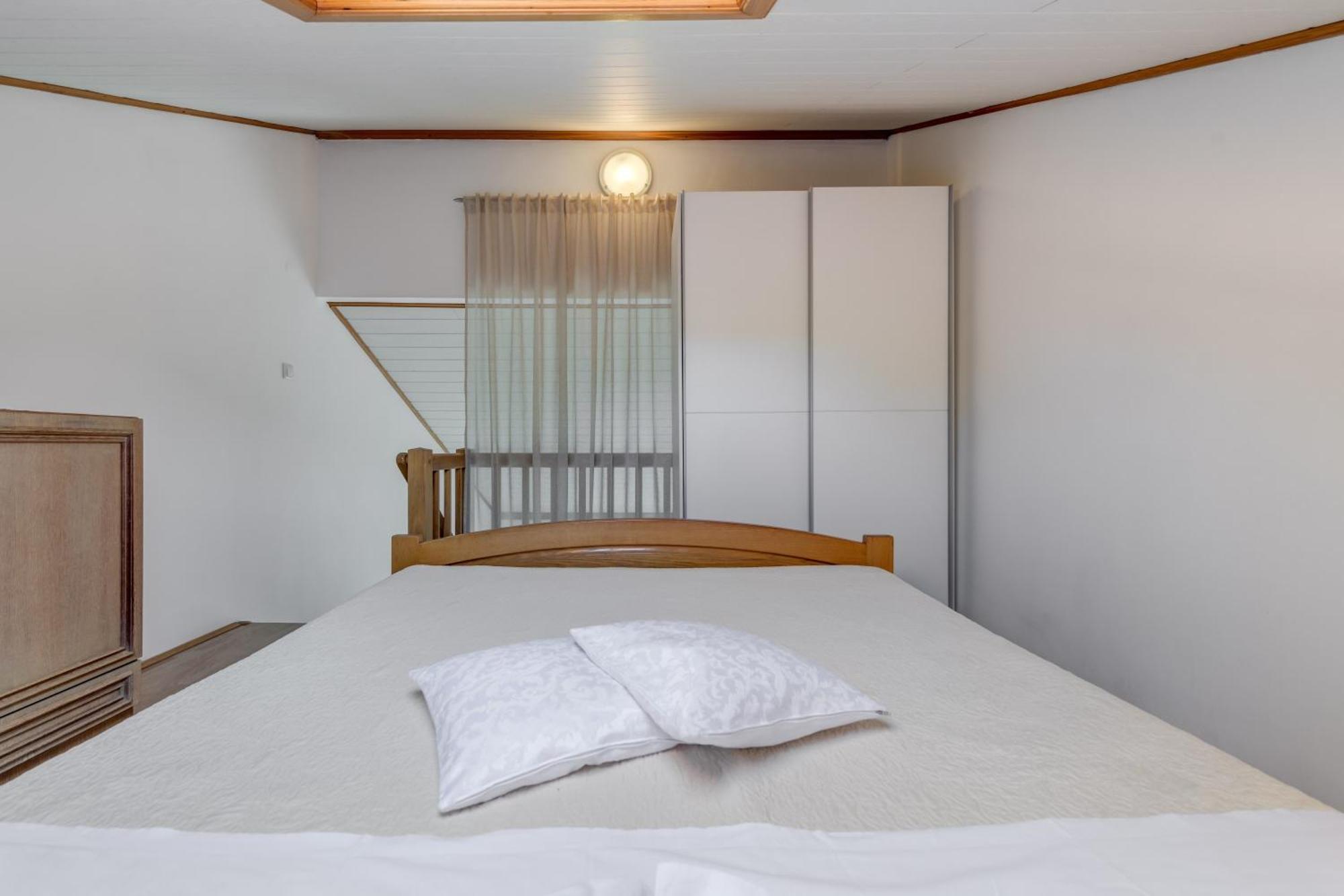 Beachfront Apartment Milan, With Balcony Split Ngoại thất bức ảnh