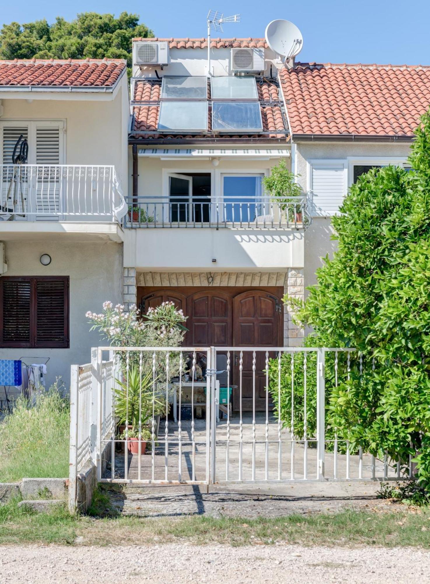 Beachfront Apartment Milan, With Balcony Split Ngoại thất bức ảnh